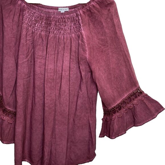 Floral & Ivy Blouse Smocked Neck Crochet Sleeve Tunic Flowy Womens Sz L Red Wine - Picture 1 of 10